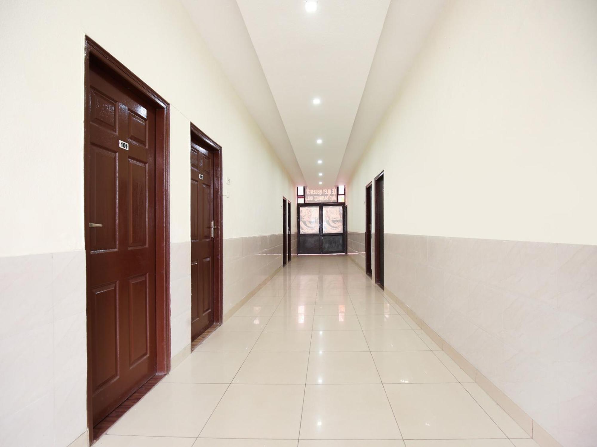 Oyo Flagship Hotel Le Aley Regency Лудхиана Экстерьер фото